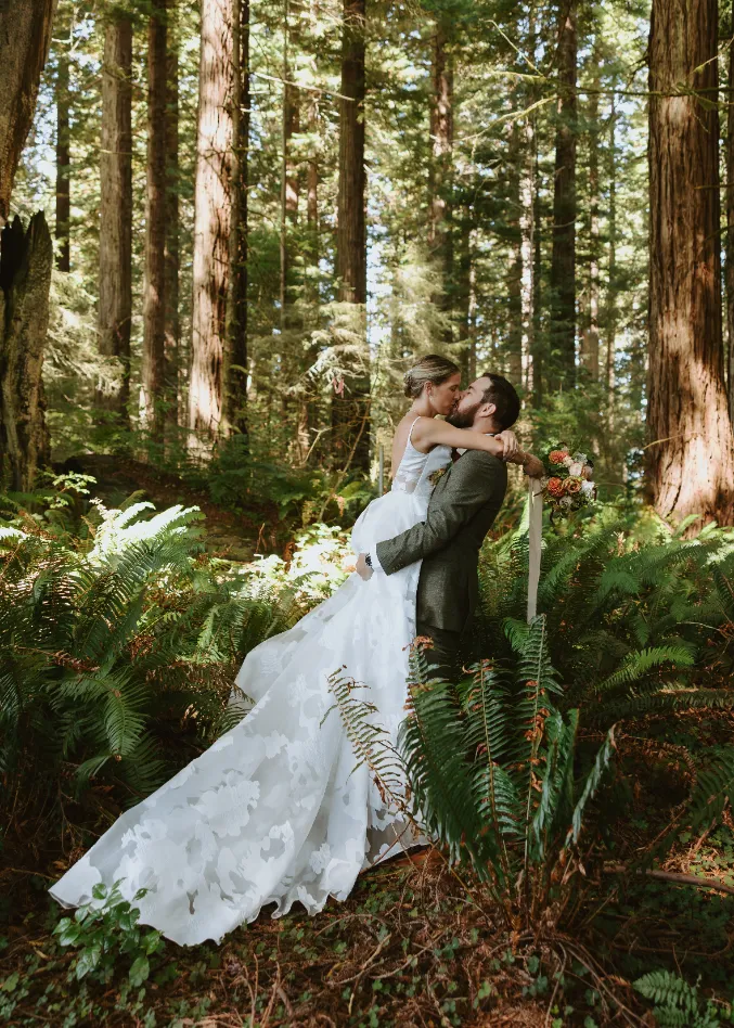 dreamy forest couples portraits dreamy forest couples portraits
