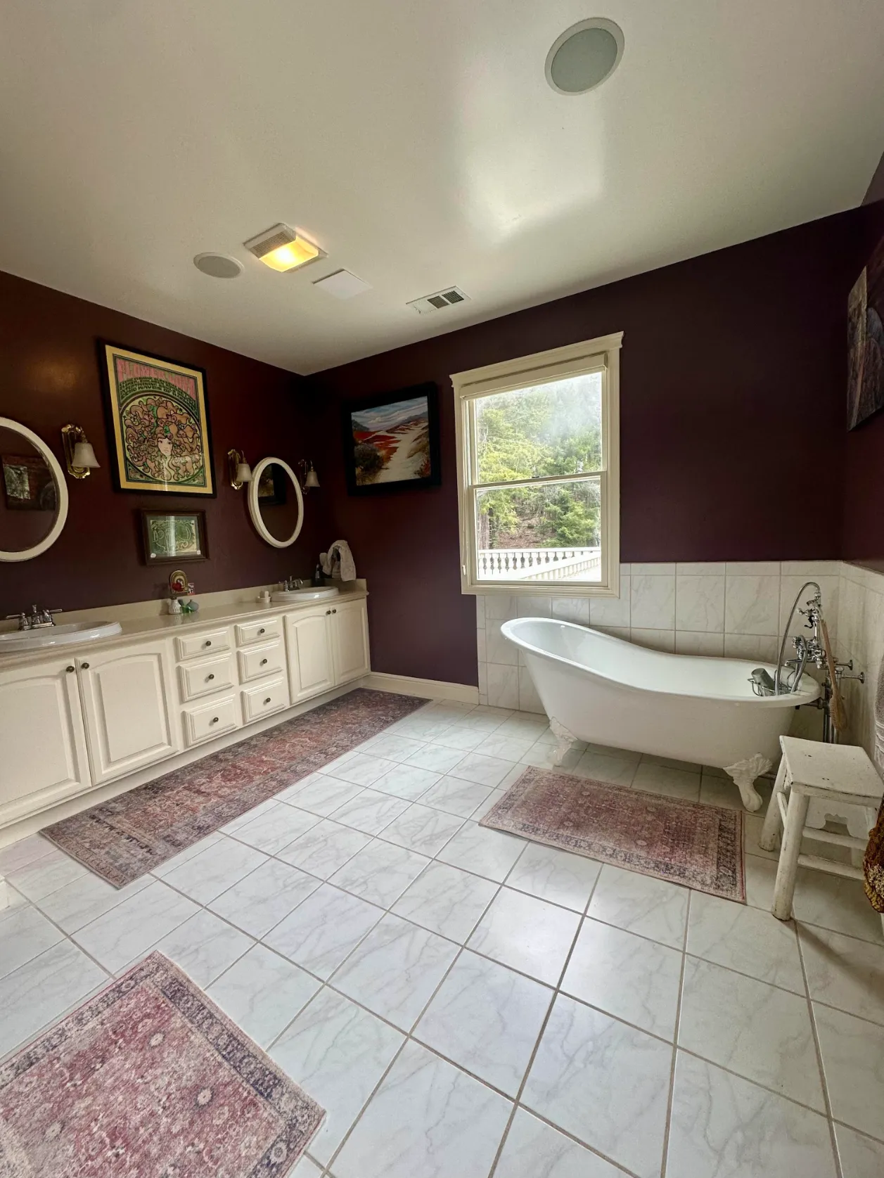 The wild iris suite