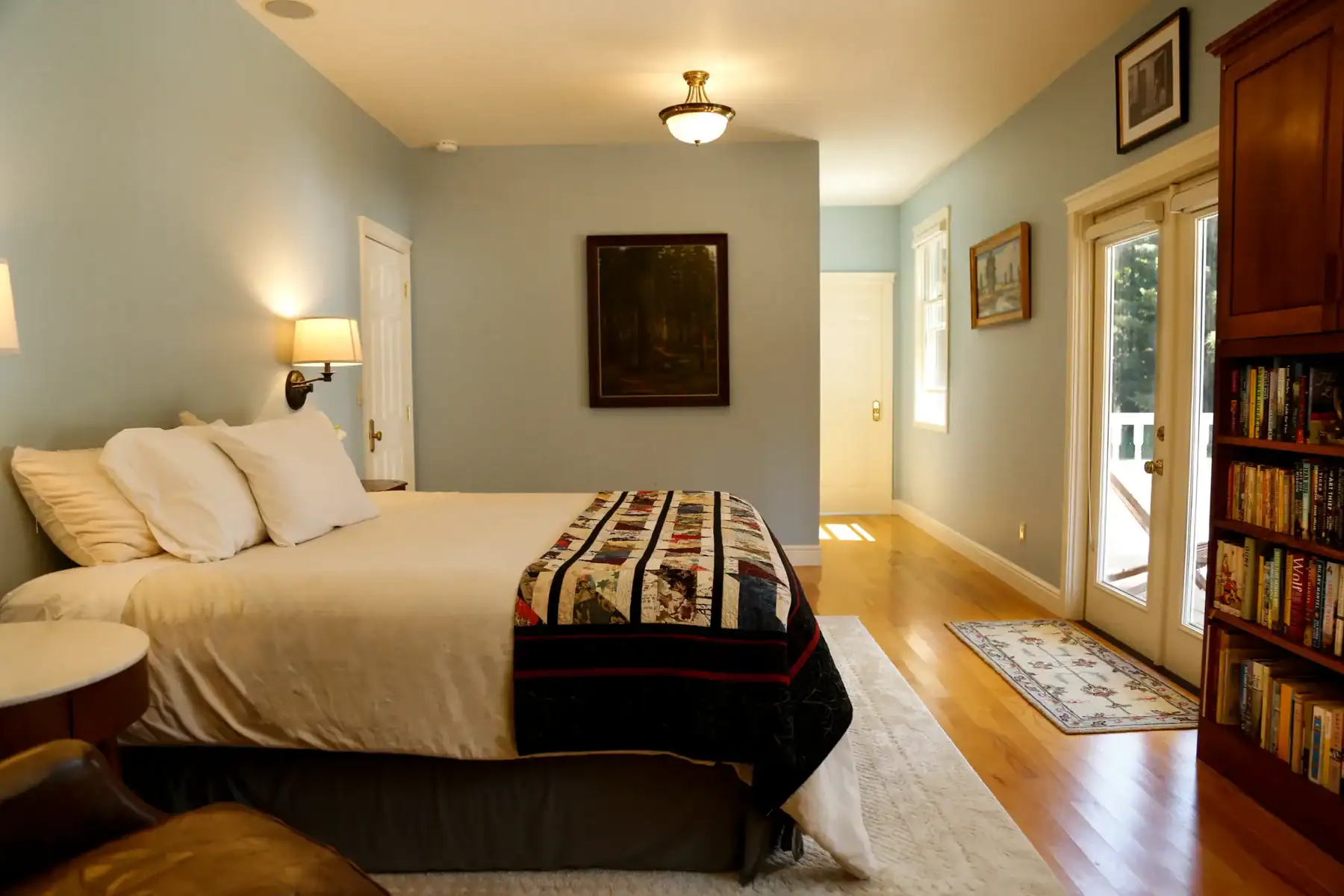 wild iris suite photos by delaney mayo