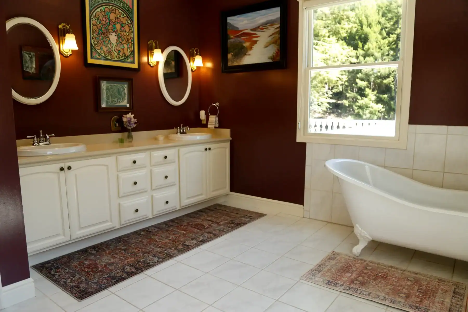 wild iris suite photos by delaney mayo