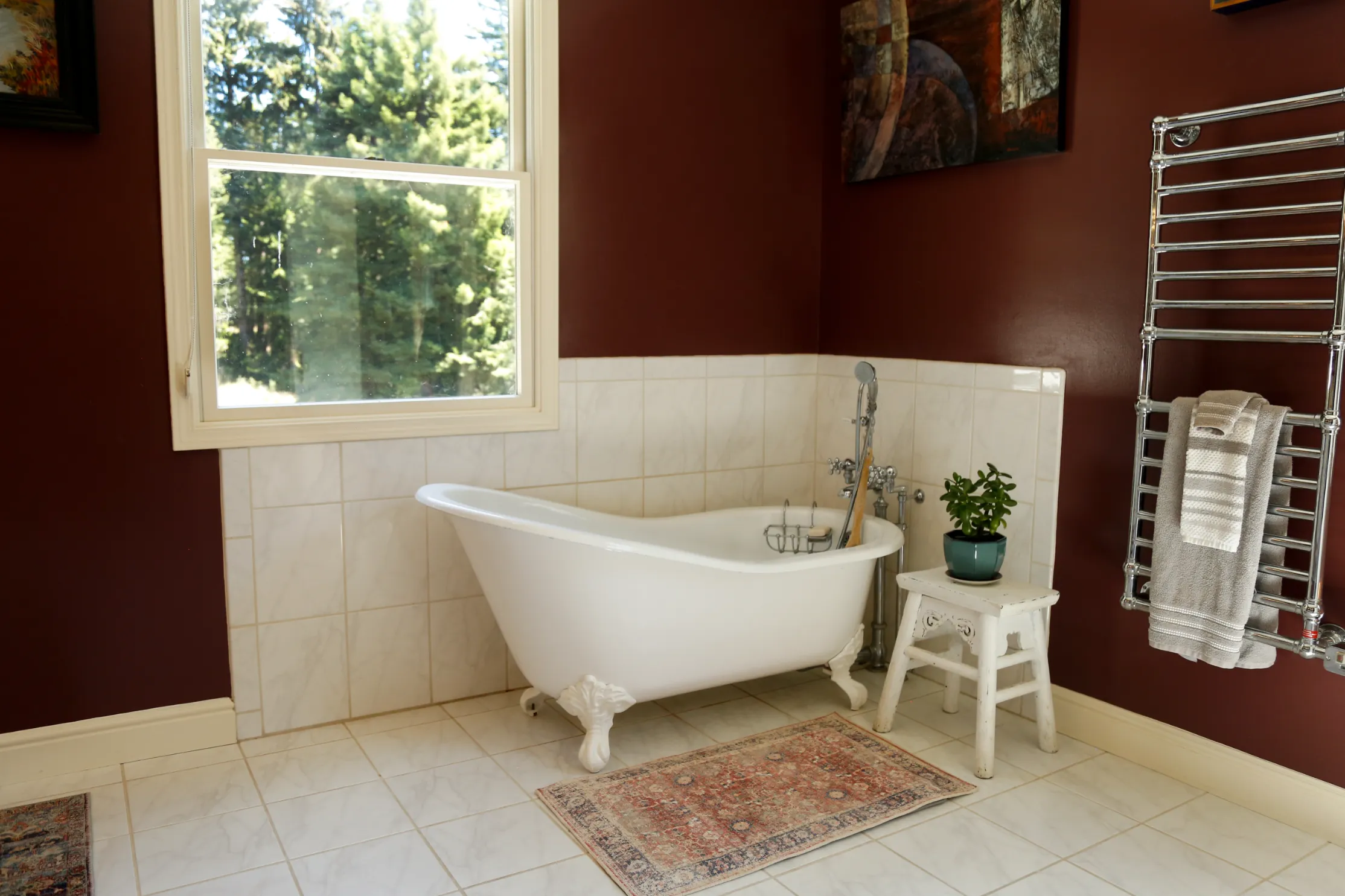 wild iris suite photos by delaney mayo